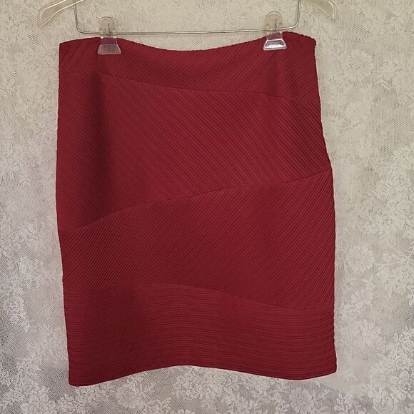 NEW Antonio Melani Maroon Textured Bandage ALine Skirt Size 10‎ - Picture 3 of 6